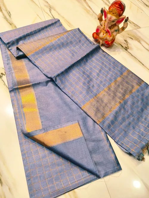 Authentic Mangalagiri Silk with Fine Handloom Weaving & Rich Texture
